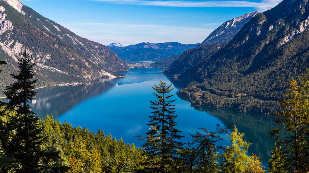 Achensee_shutterstock_414525601