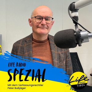 Podcast Cover_3000x3000px_Life Radio Spezial Ukraine - Peter Bußjäger