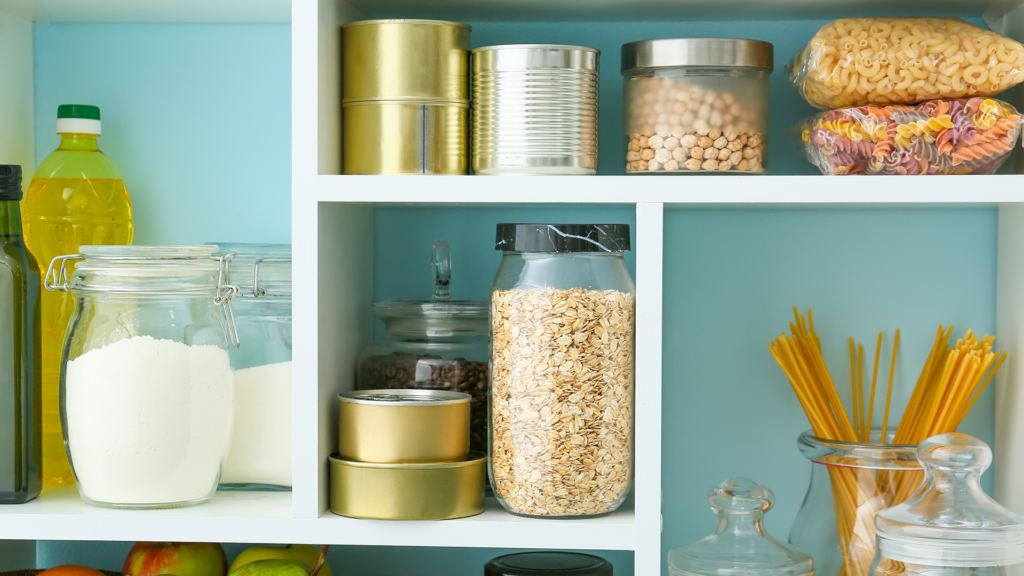lebensmittel haltbar_shutterstock_2054274650